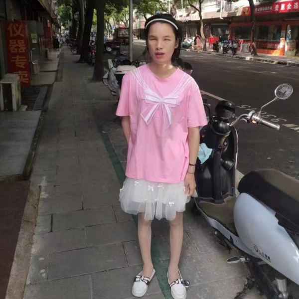 上海26岁单身美女真诚找对象-江西相亲网