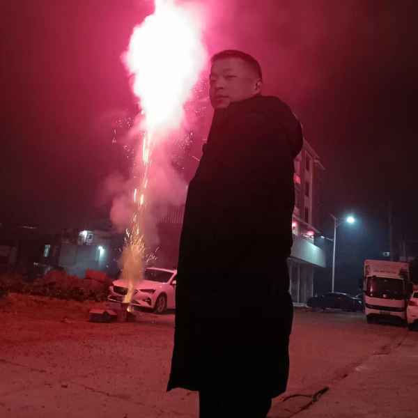 四川37岁单身帅哥真诚找对象-江西征婚相亲网