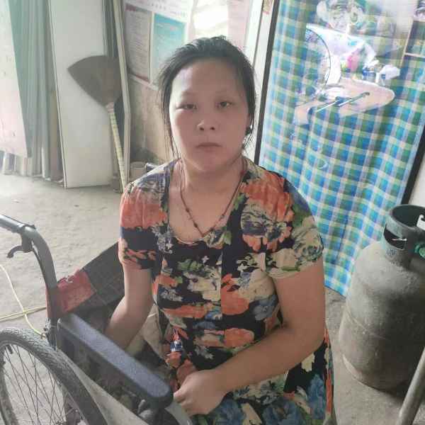 河南24岁单身美女真诚找对象-江西征婚相亲网