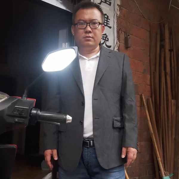 江西39岁单身帅哥真诚找对象-江西征婚相亲网