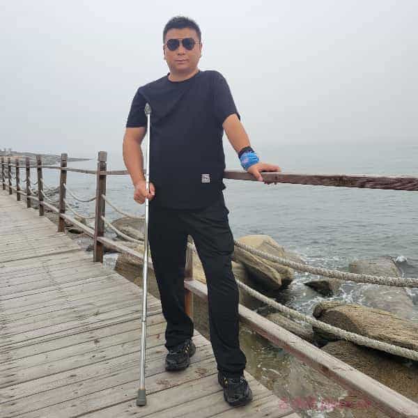 山西34岁单身帅哥真诚找对象-江西征婚相亲网