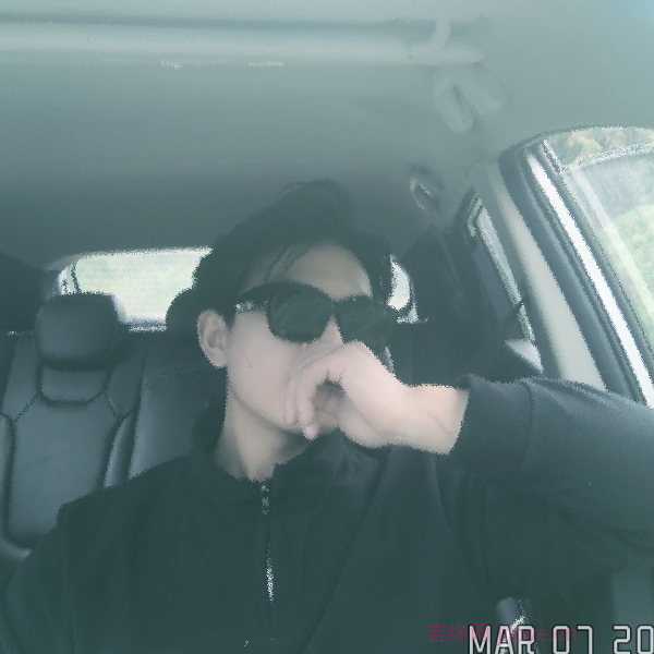 重庆21岁单身帅哥真诚找对象-江西征婚相亲网